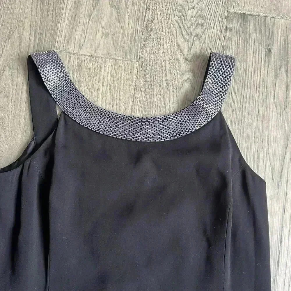 LAUREN Ralph Lauren | Black fitting dress with silver beads and low back - Picture 3 of 9